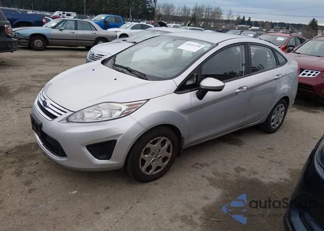 2011 Ford Fiesta Se z USA, uszkodzony, nr VIN 3FADP4BJ1BM177561
